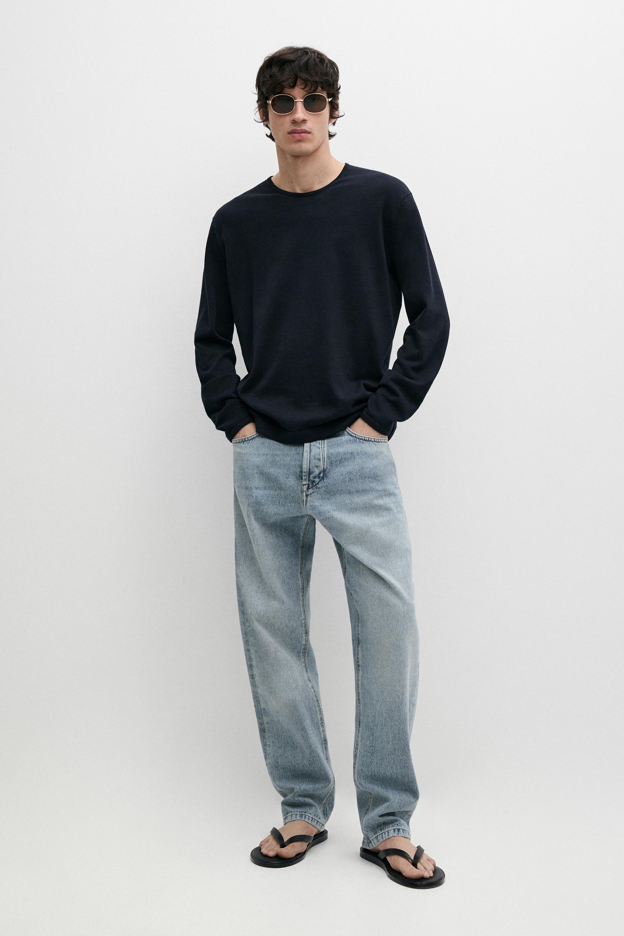 Knit 100% cotton crew neck sweater